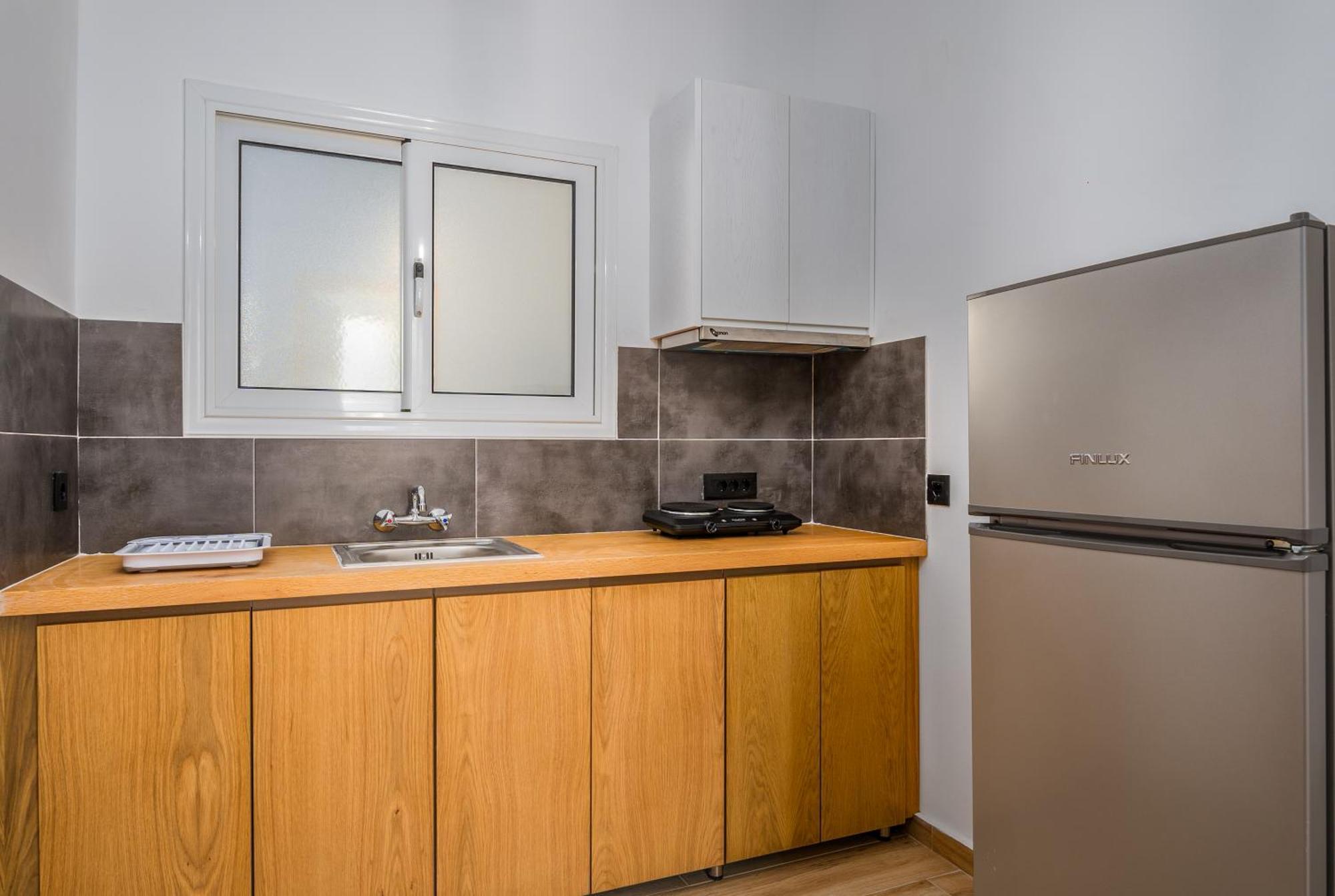 Aparthotel Amoudi Studios Apartments Hotel 3*