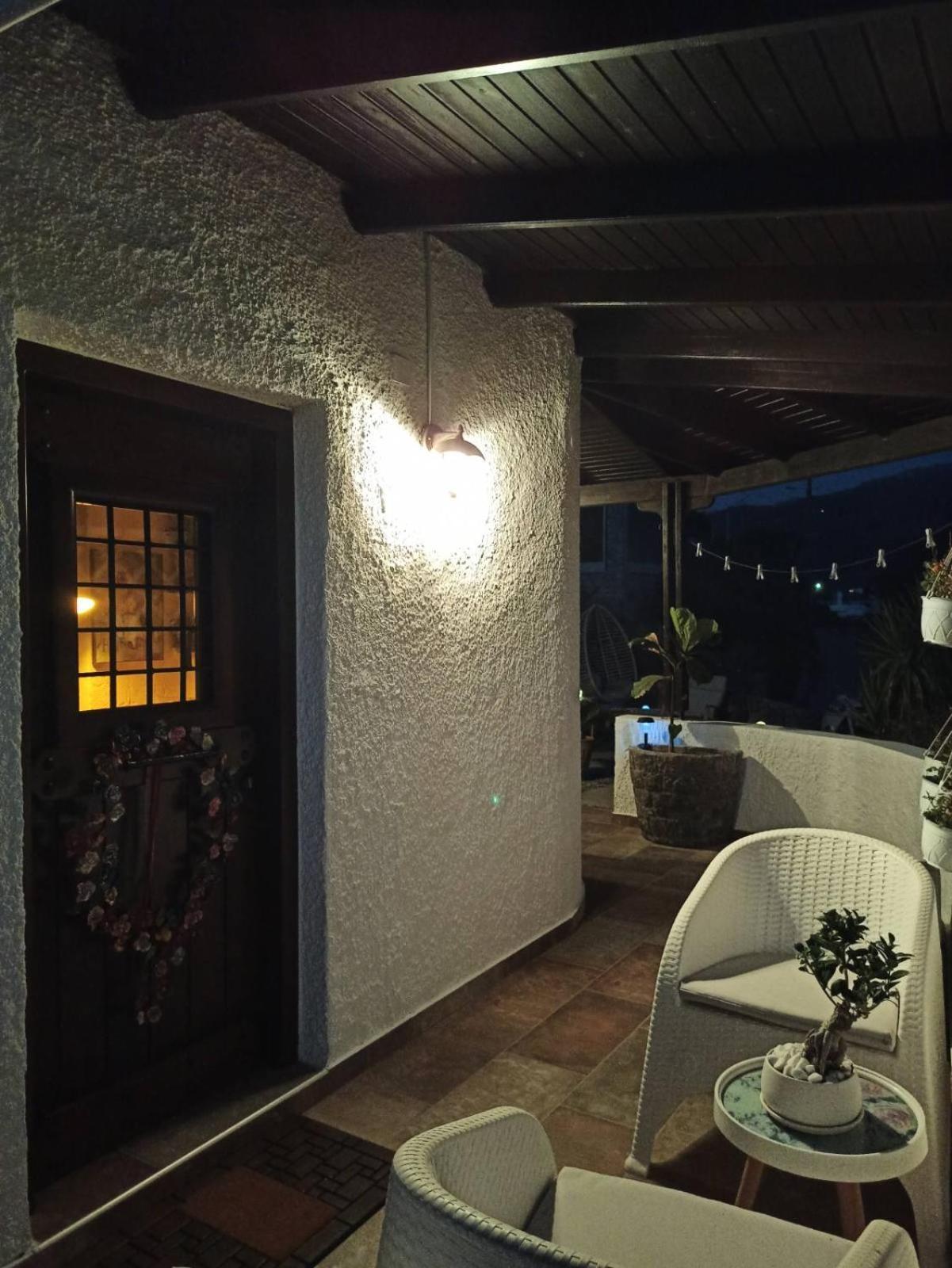 Holiday home Rock And Sea View House