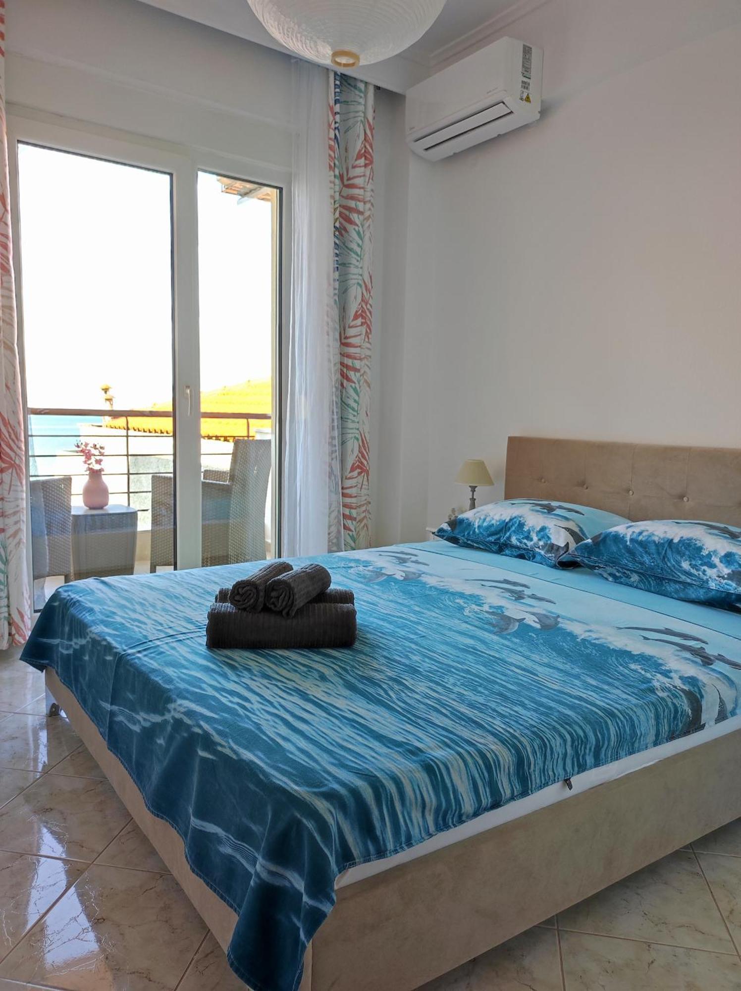 Apartment Sea Breeze Ii *