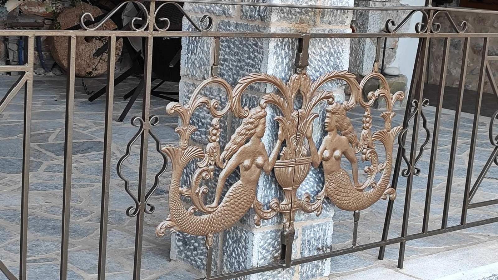 Traditional House Alepis In Areopolis Apartment