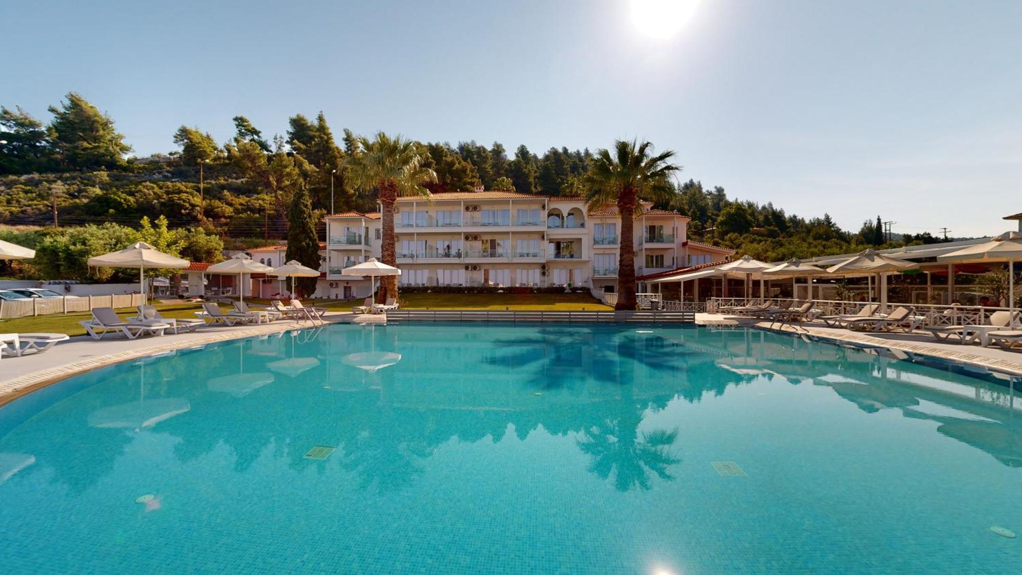 Acrotel Lilyann Boutique Hotel 3*