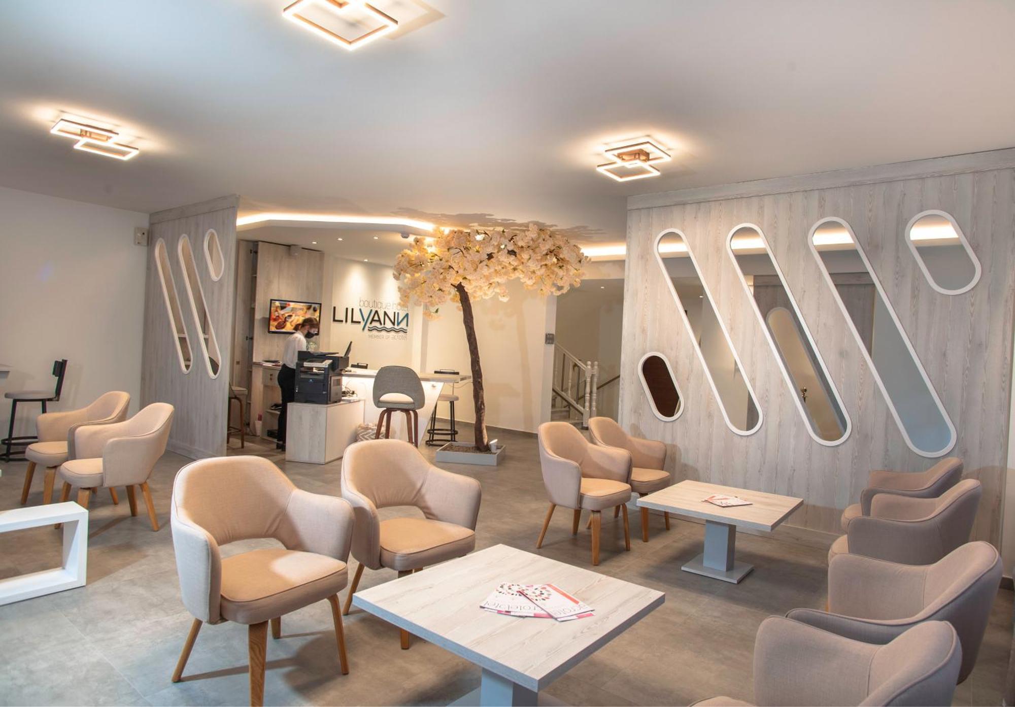 Acrotel Lilyann Boutique Elia Nikitis