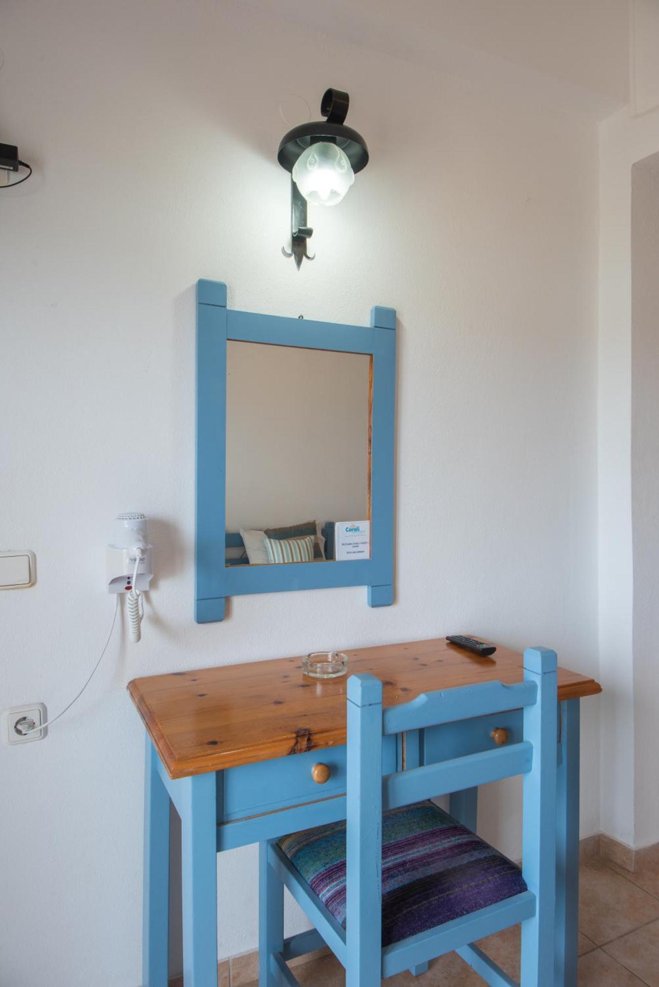 Corali Studios & Portobello Aparthotel Elounda (Crete)