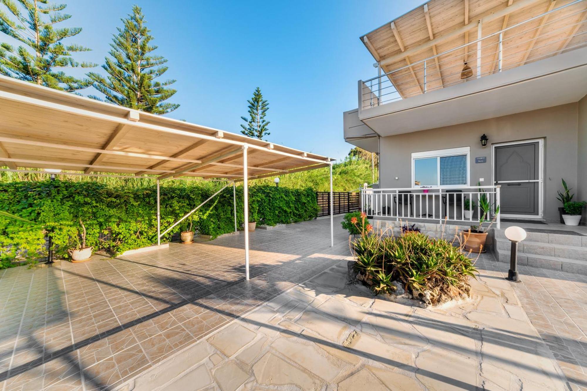 Grekodes Kera, Seafront Villa