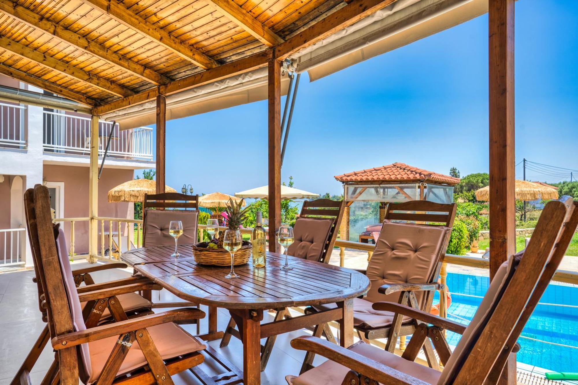 Aparthotel Amoudi Studios Apartments Hotel Amoudi