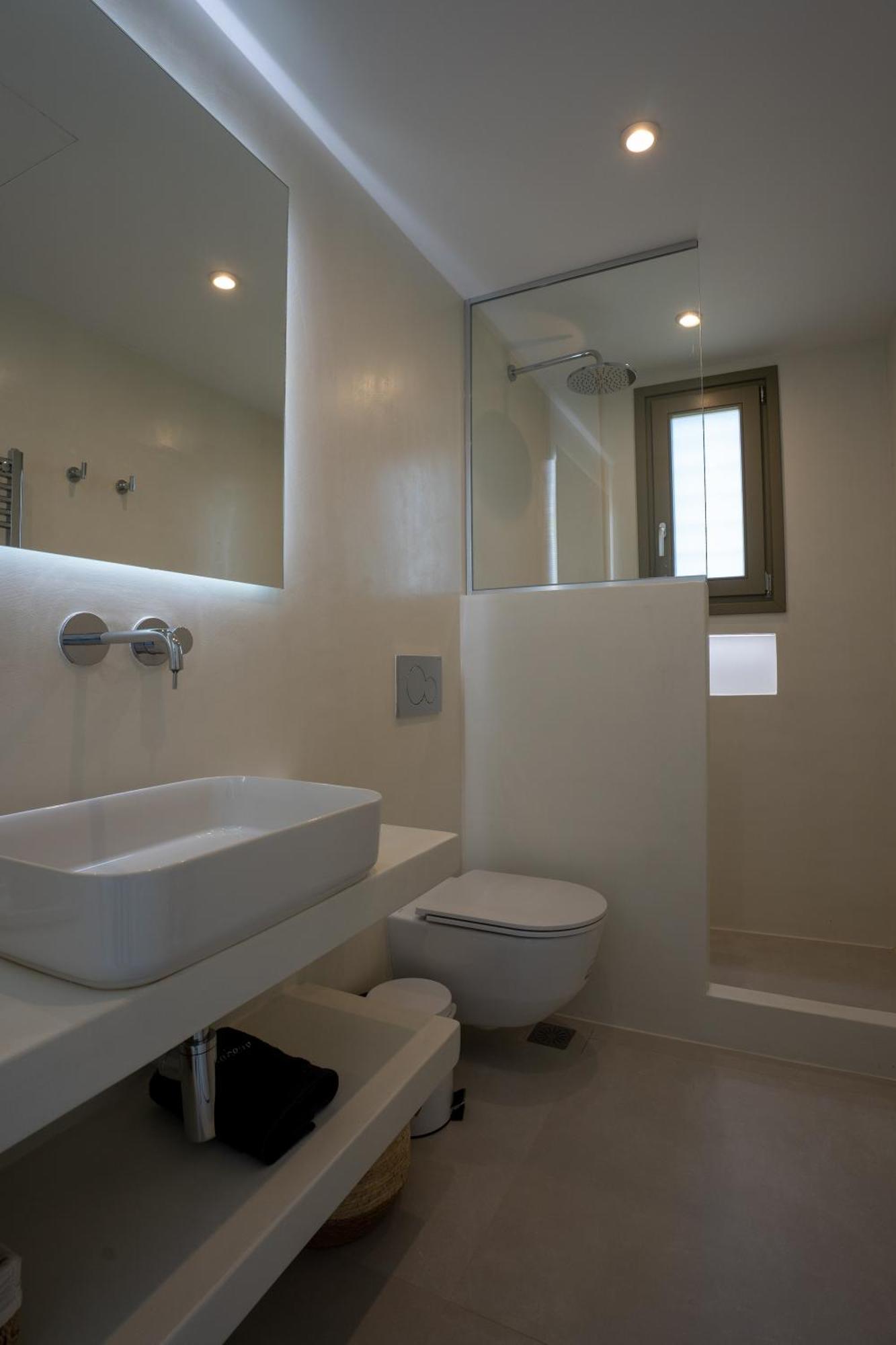 Paros Breeze Luxury Villa