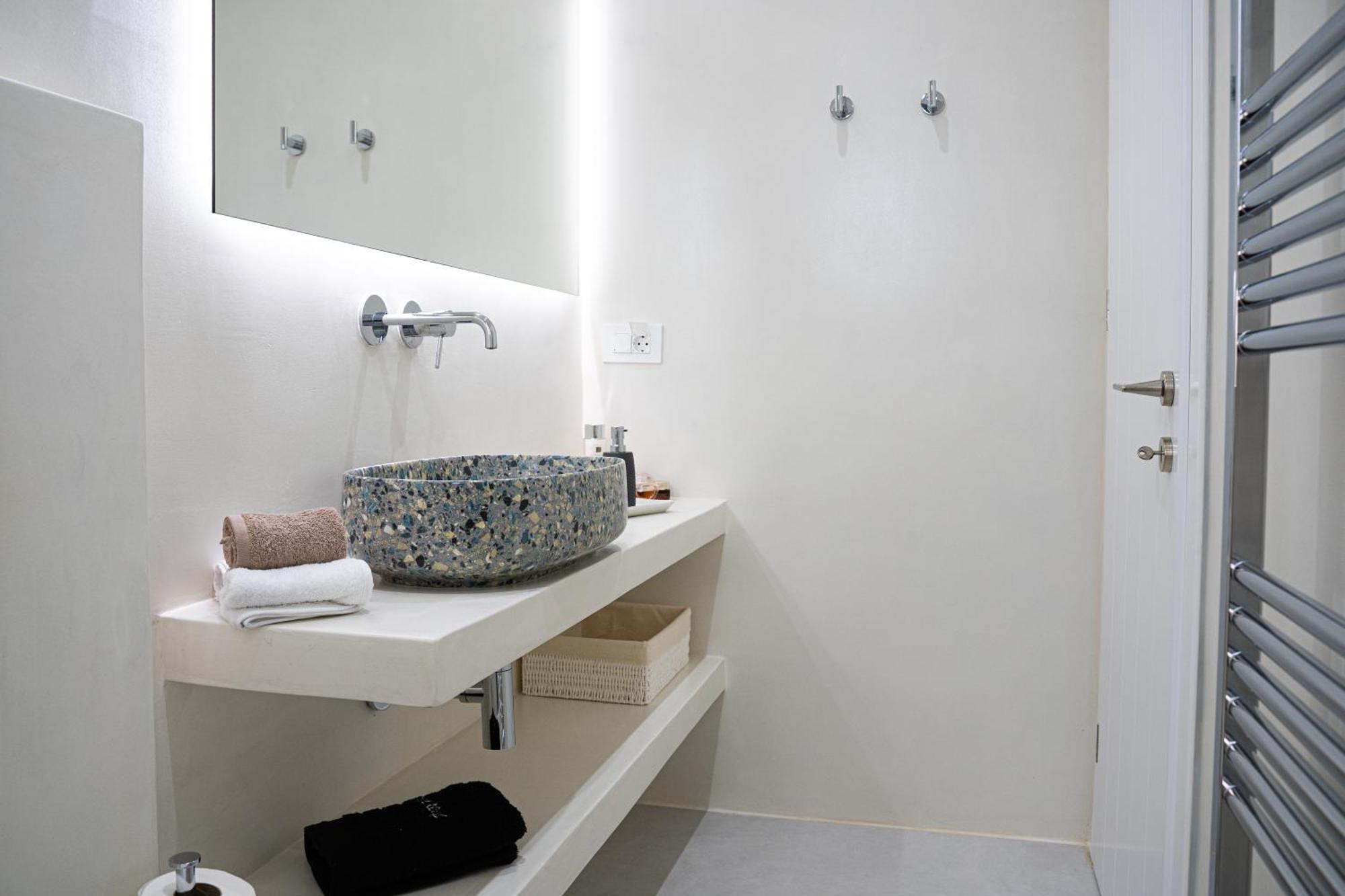 Paros Breeze Luxury Villa