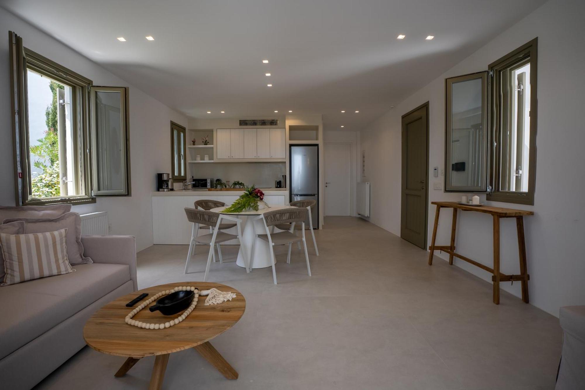 Paros Breeze Luxury Villa Drios