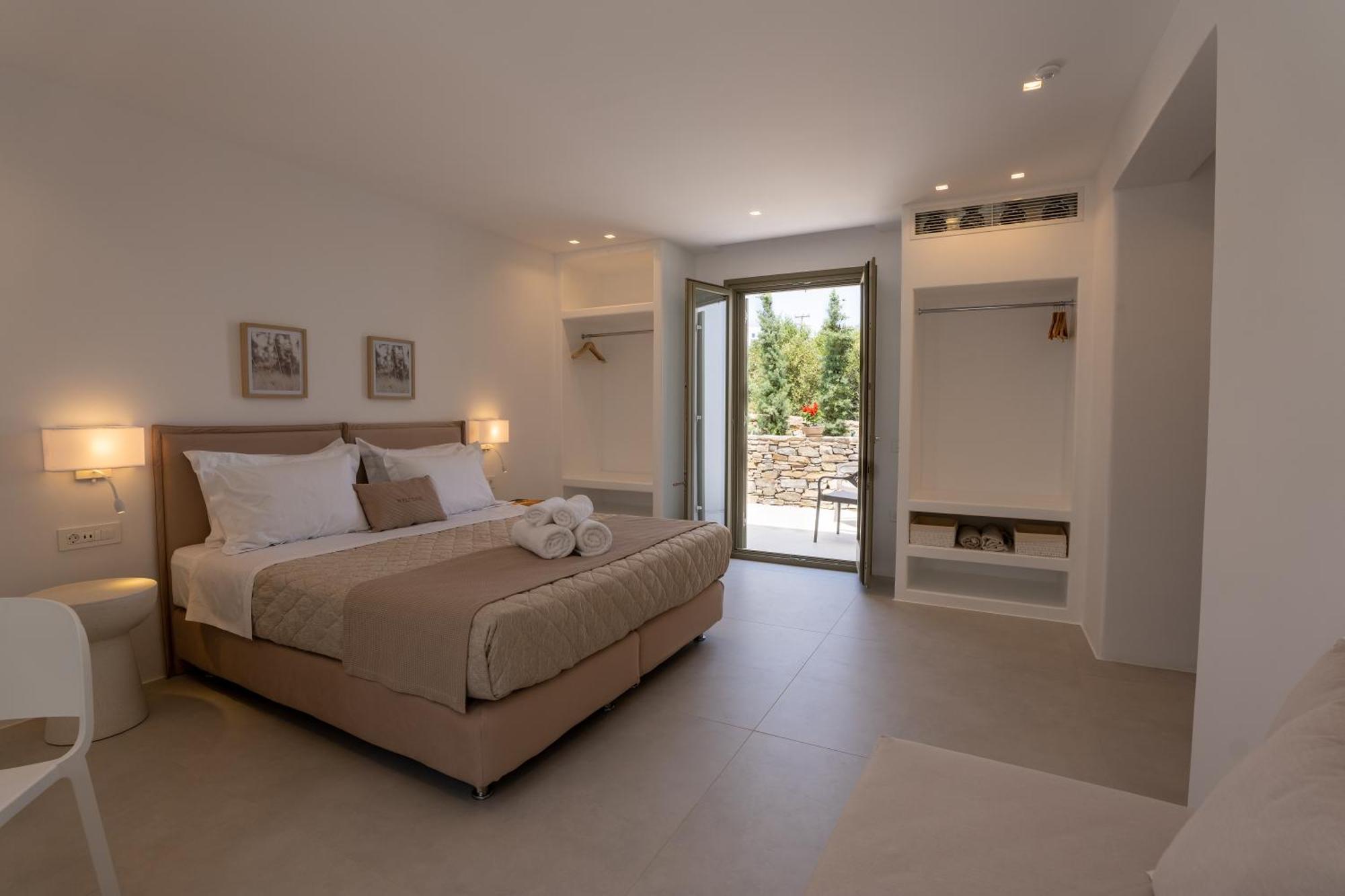 Villa Paros Breeze Luxury Drios