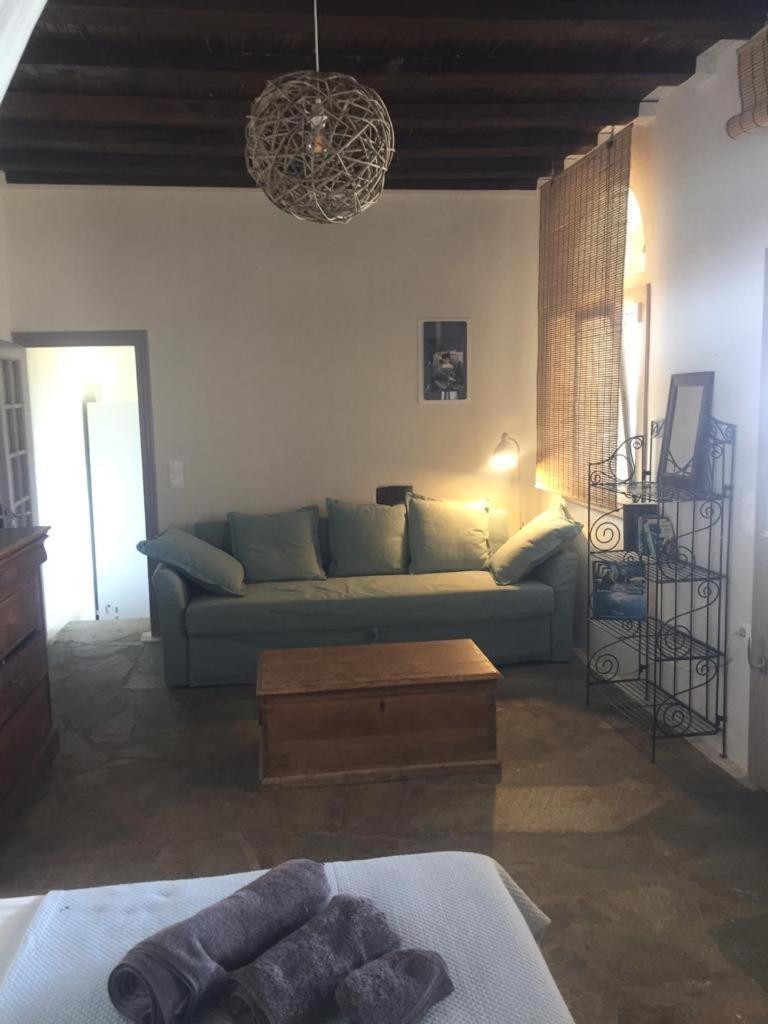 Seaview Agios Petros D'antonio & Mairi Holiday home *