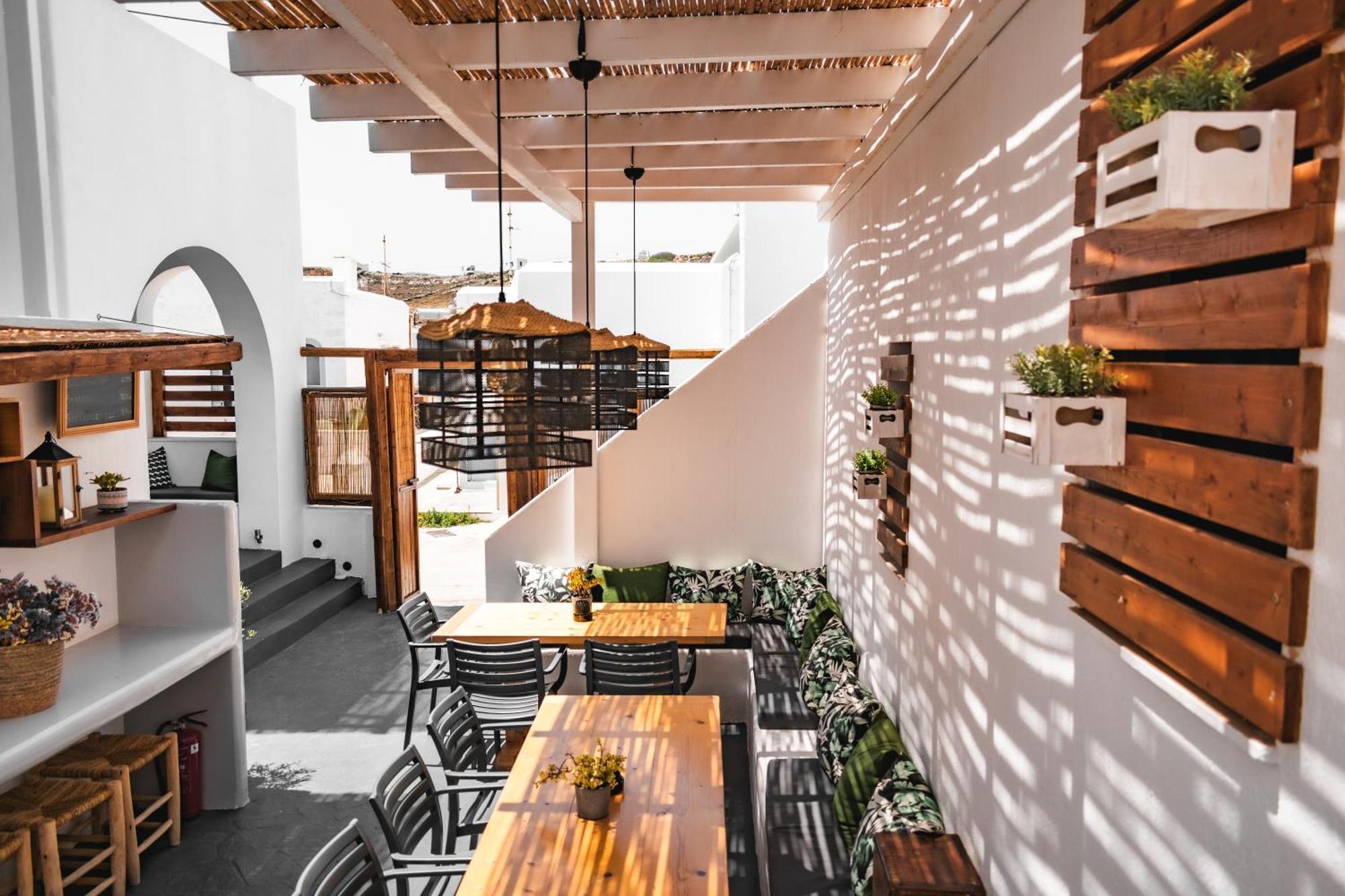 Piperaki Project Apartment