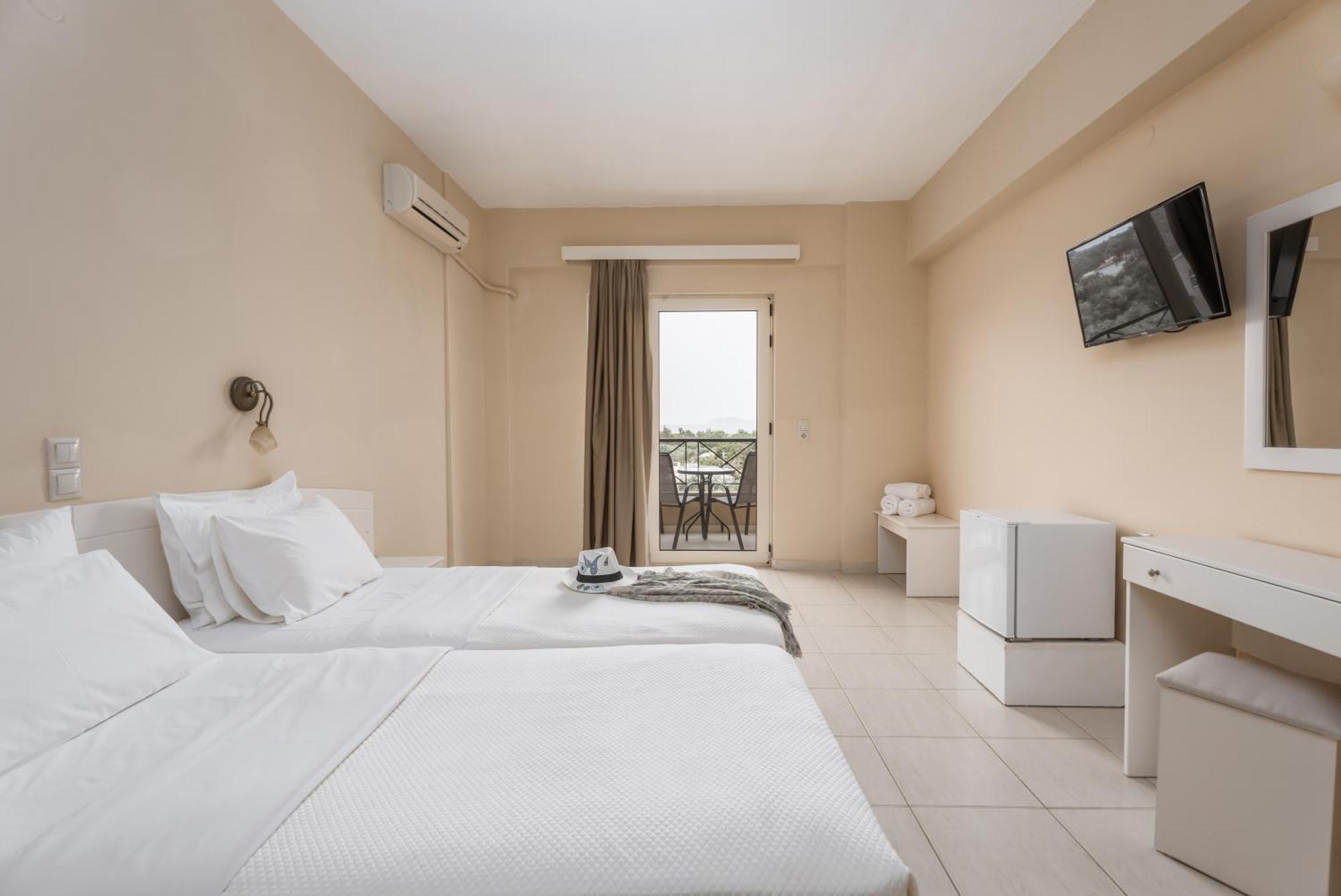 Hotel Paralos The Maxine Adults Only Agia Galini (Crete)