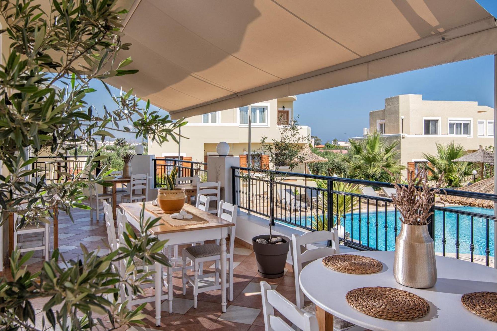Elea Hotel 2*