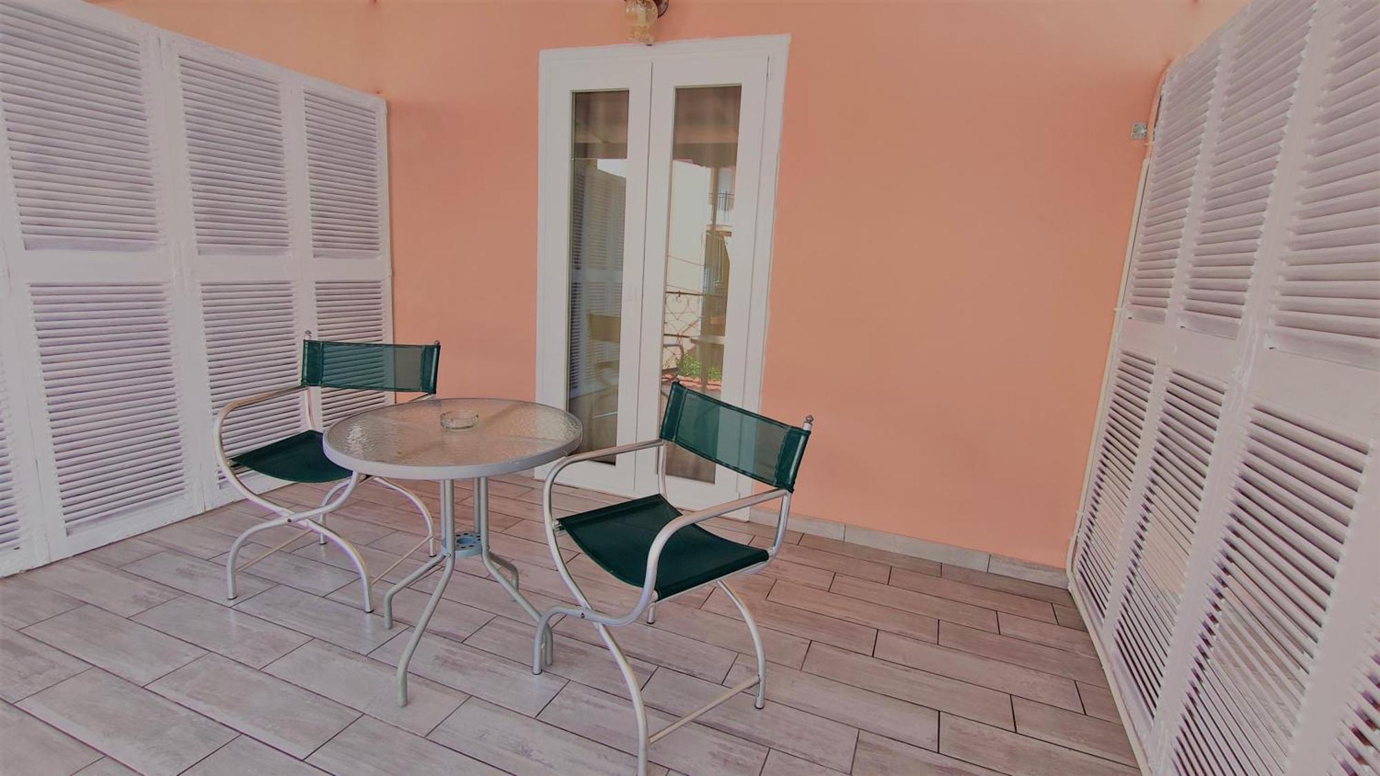 Jiovanni Apartment *