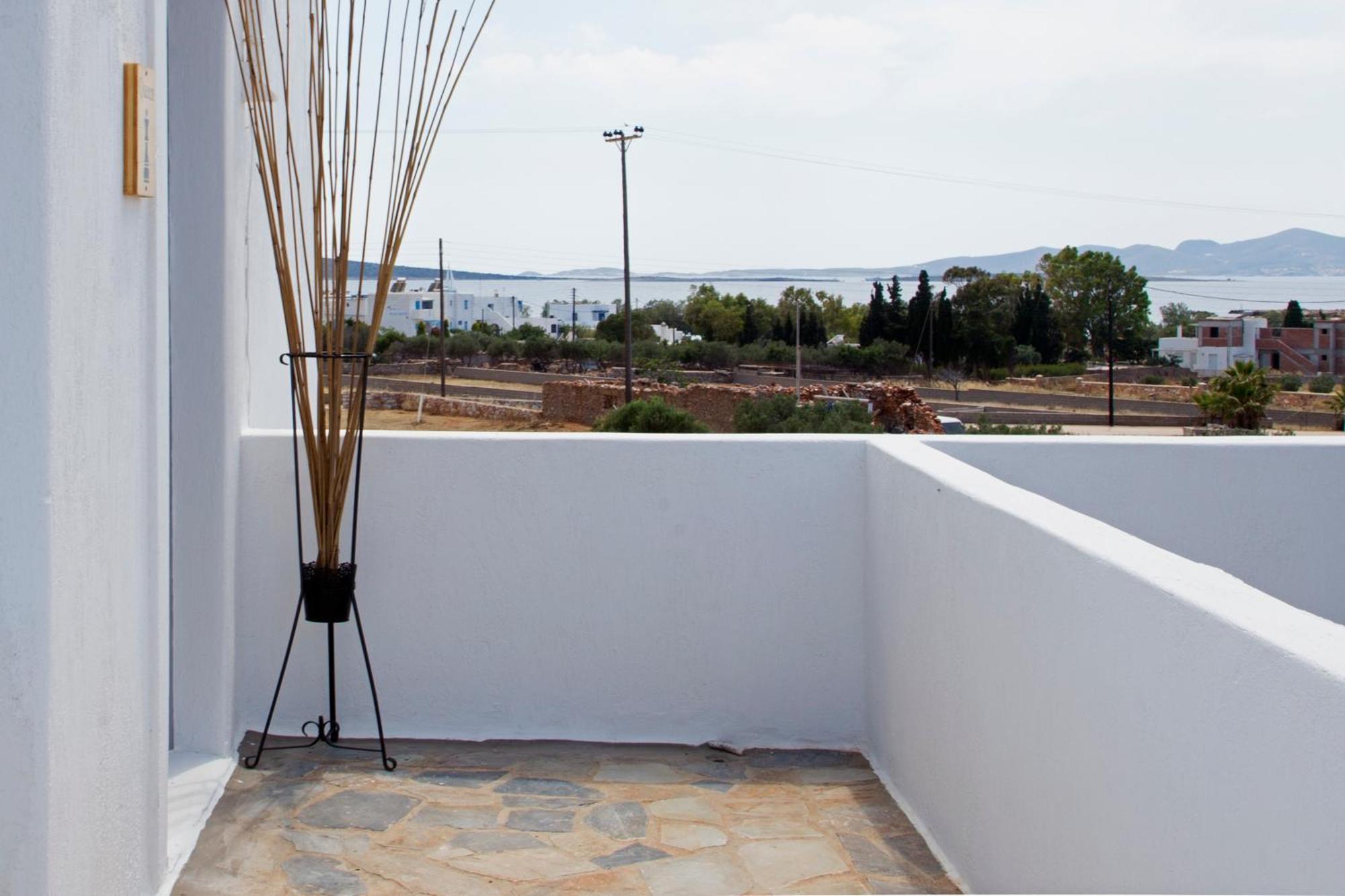 Paros King Aliki (Paros)
