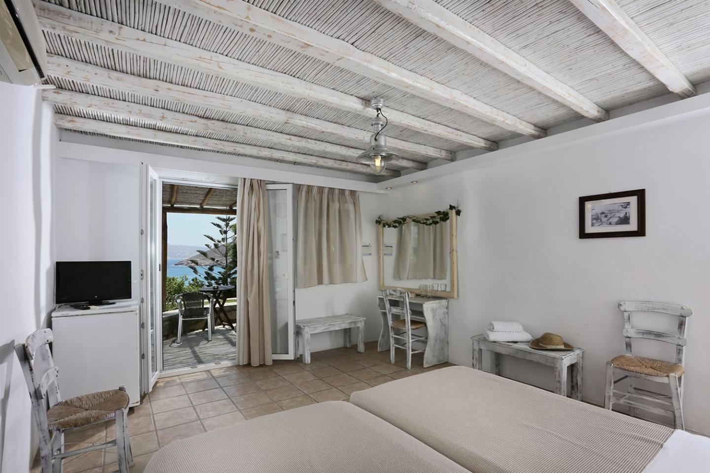 Hotel Albatros Club Mykonos 3*