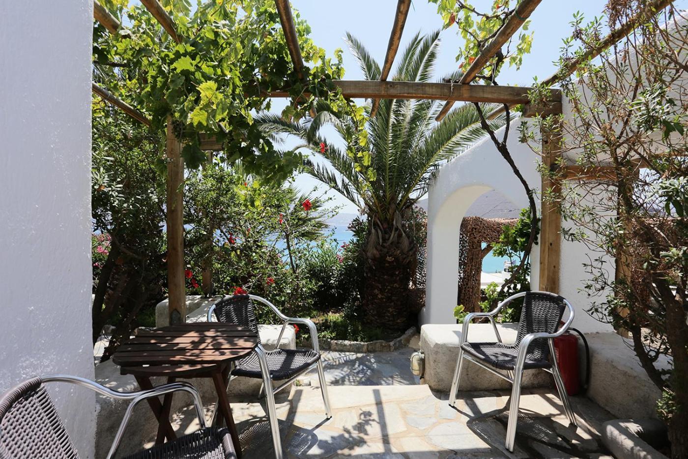 Albatros Club Mykonos Hotel 3*