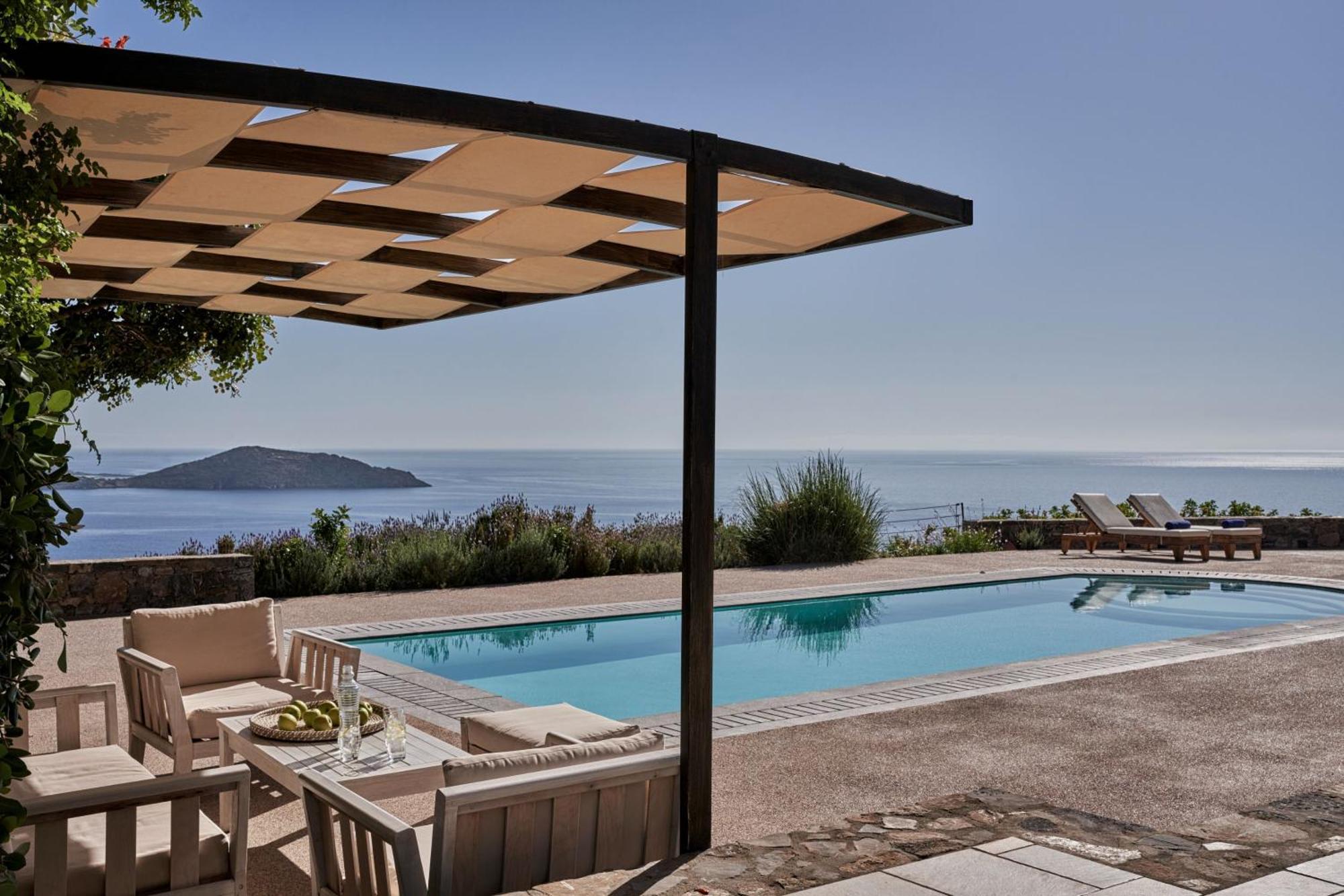 Elounda White Pearl *