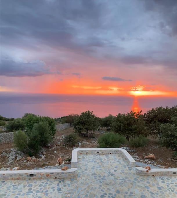 Villa Elemani *