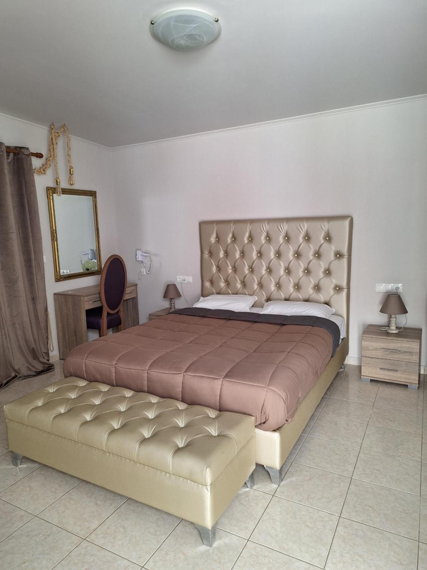 Bay View Apartment *