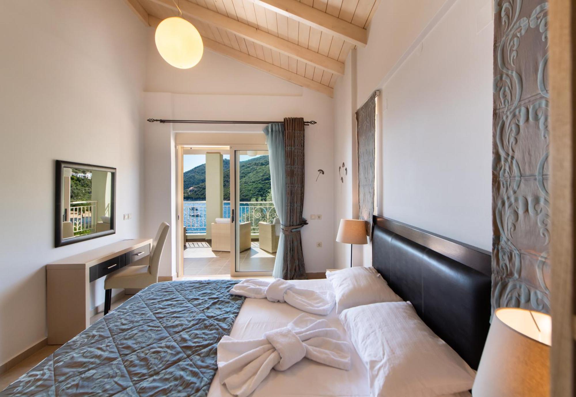 Rouda Village Aparthotel
