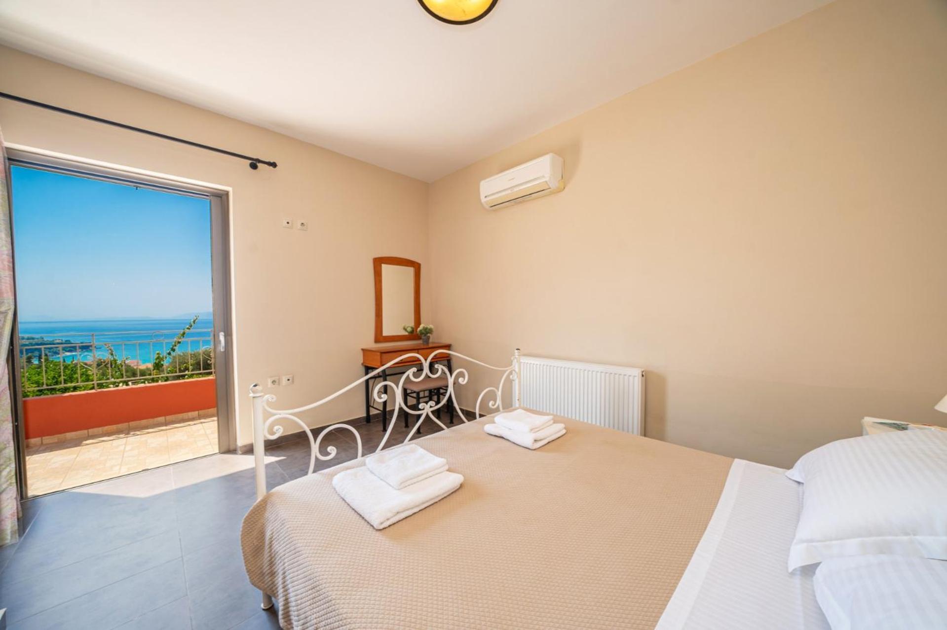 Villa Provenzo By