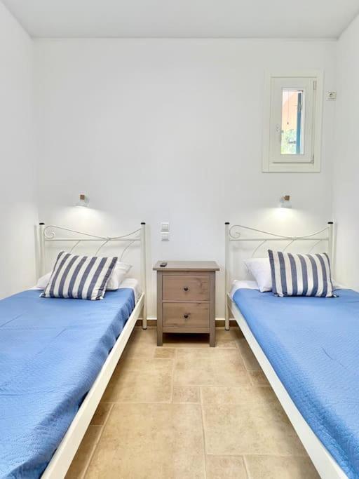 Holiday home Sea & Sunset - Island House With A Terrace Batsi (Andros)