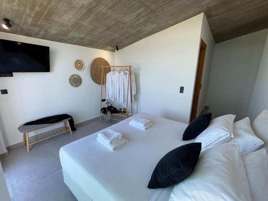 Destino Deluxe Sea View With Private Pool Gournes Gouvon