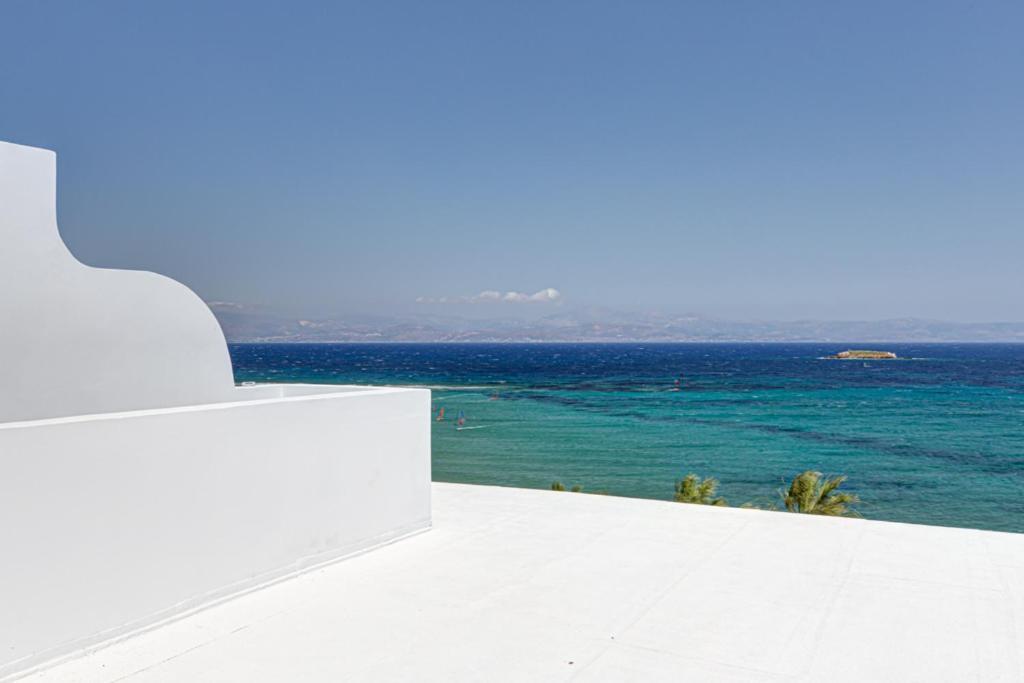Paros Blue Dolphin Fully Renovated By Rivea Group Chrisi Akti (Paros)