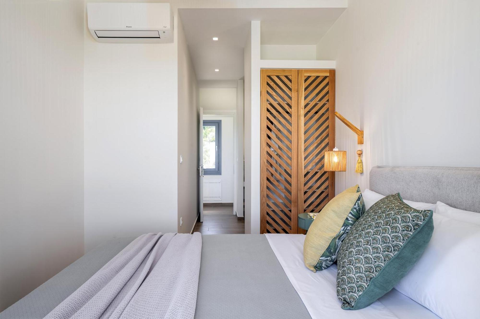 Villa Ariste With Stunning Views Near Fiscardo