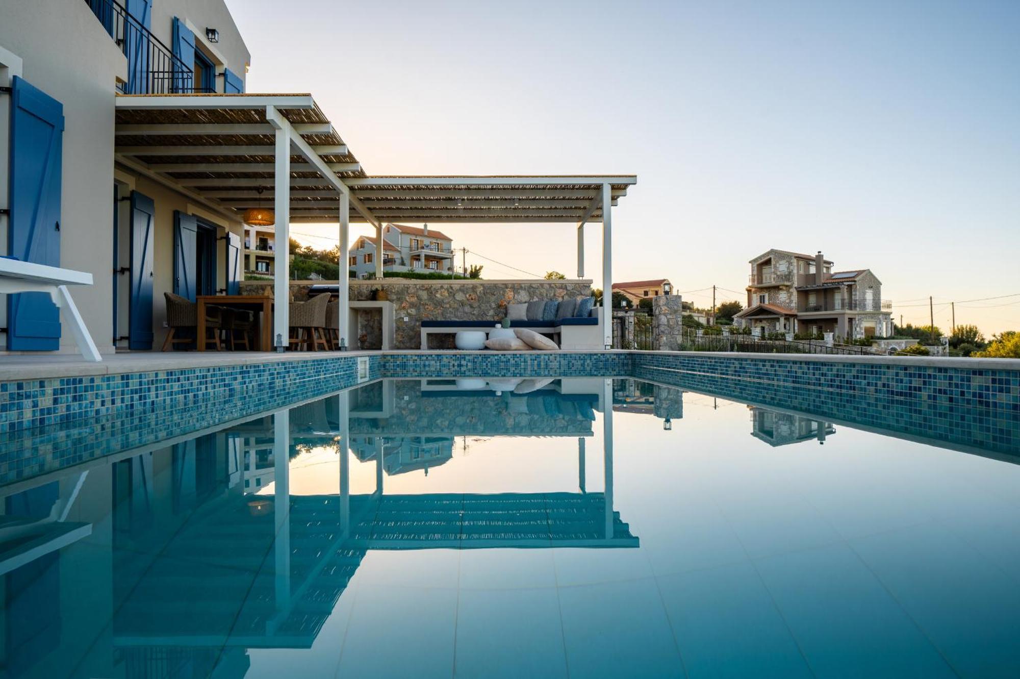 Ariste With Stunning Views Near Fiscardo Villa *