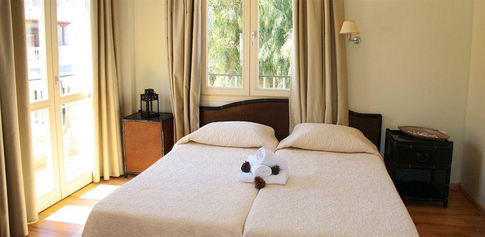Hotel Karthea 2*