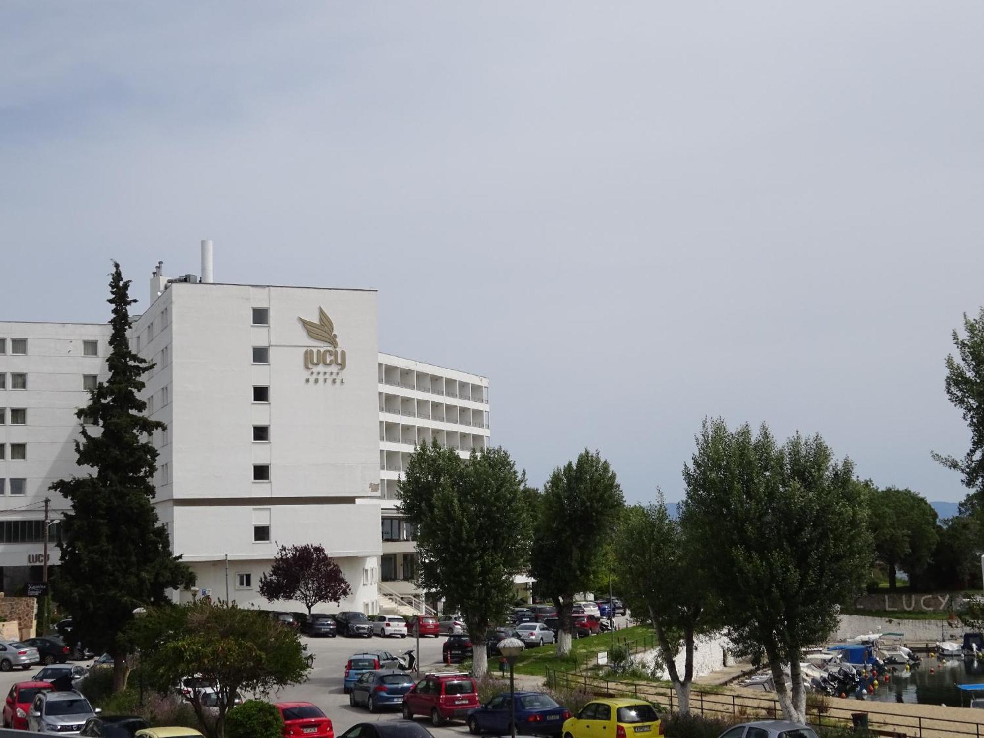 Kalamitsa Beachfront Escape * Kavala