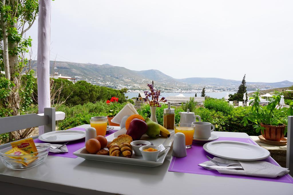Hotel Akrotiri 3*