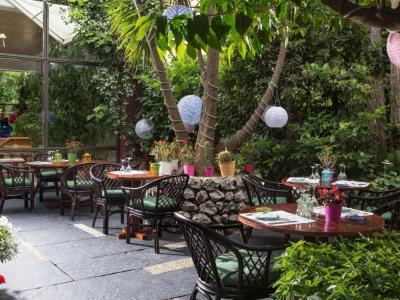 Dionysos Hotel 4*