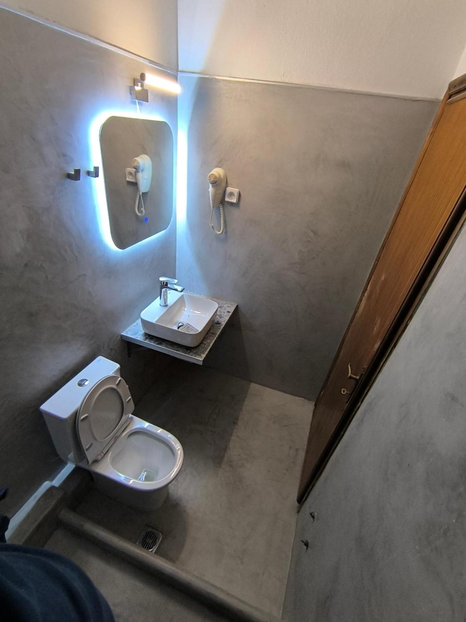 Apartment House Mistral *