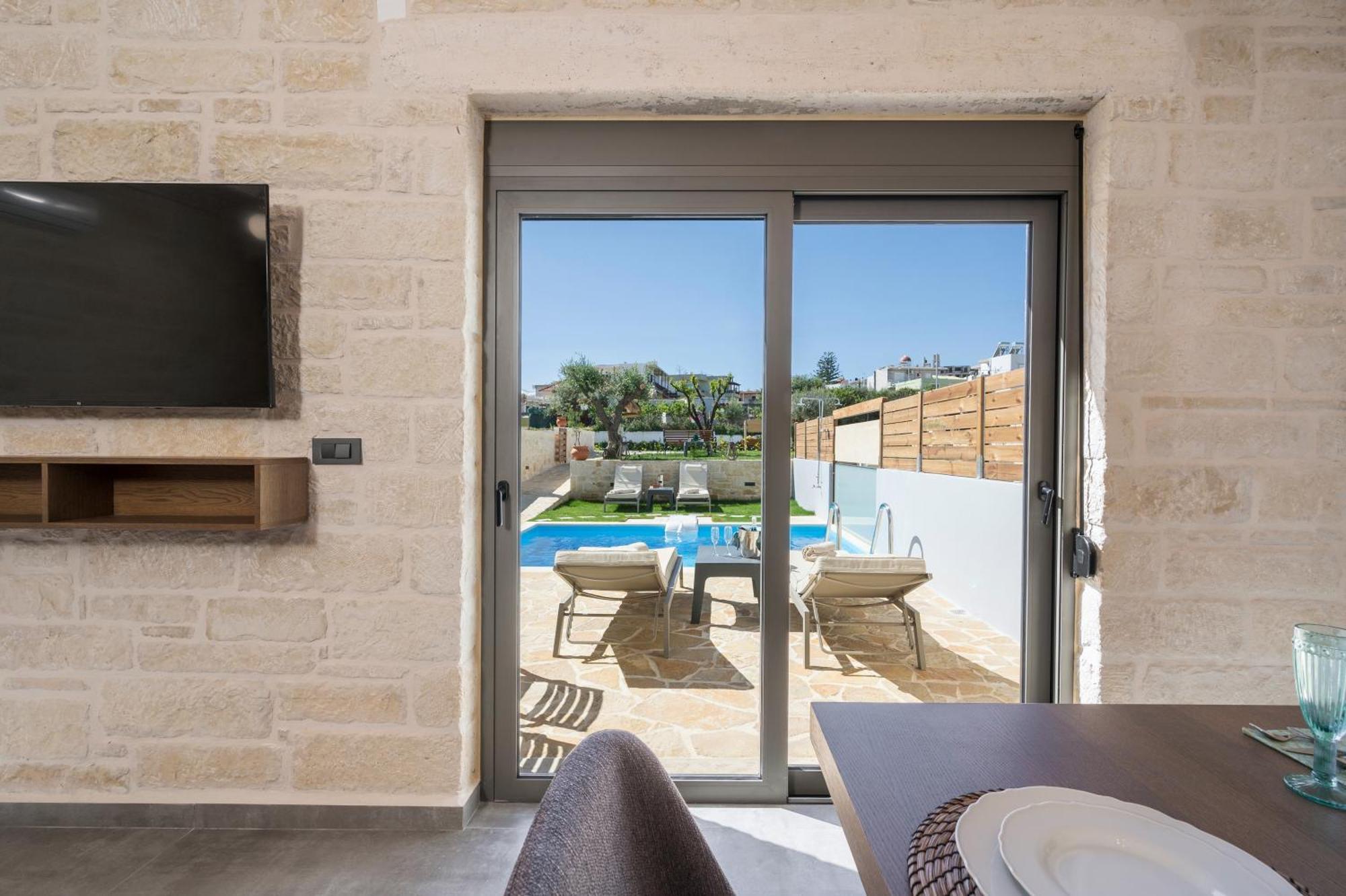 Sun Flower With Sea View Villa