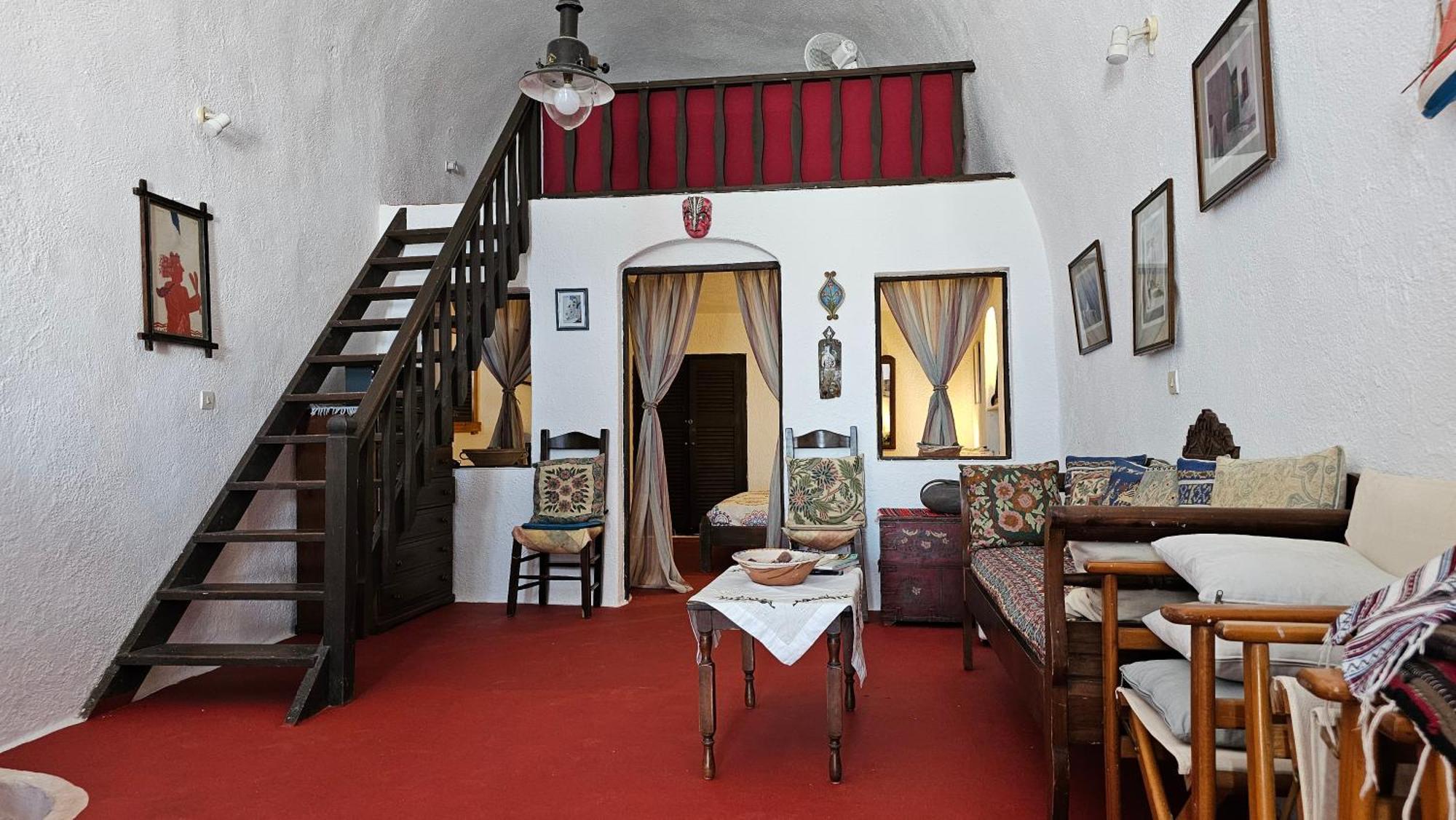 Holiday home Cactus Cave House On The Caldera