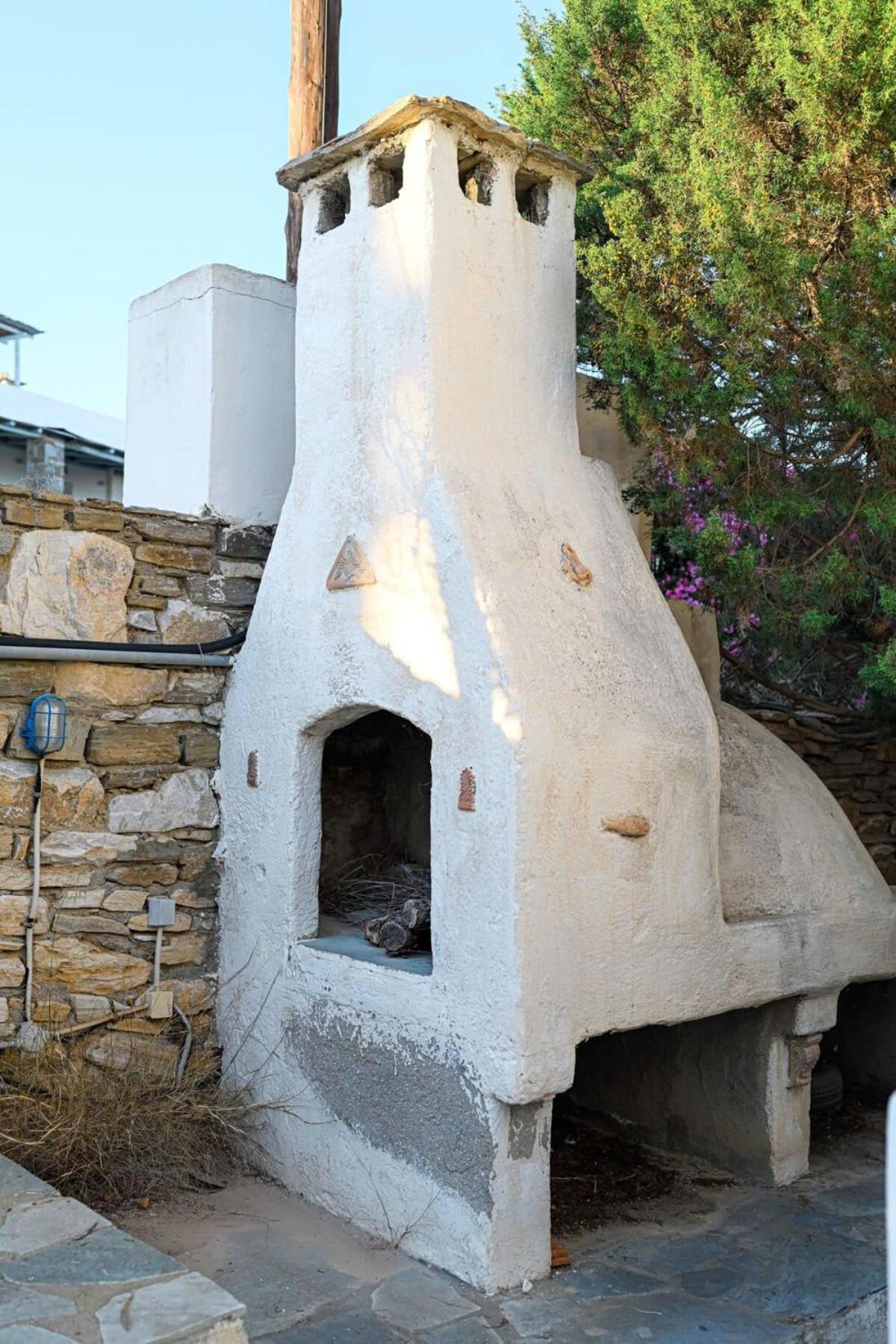 Holiday home Cycladic Bliss - Uncovering Paros Seaview Gem *