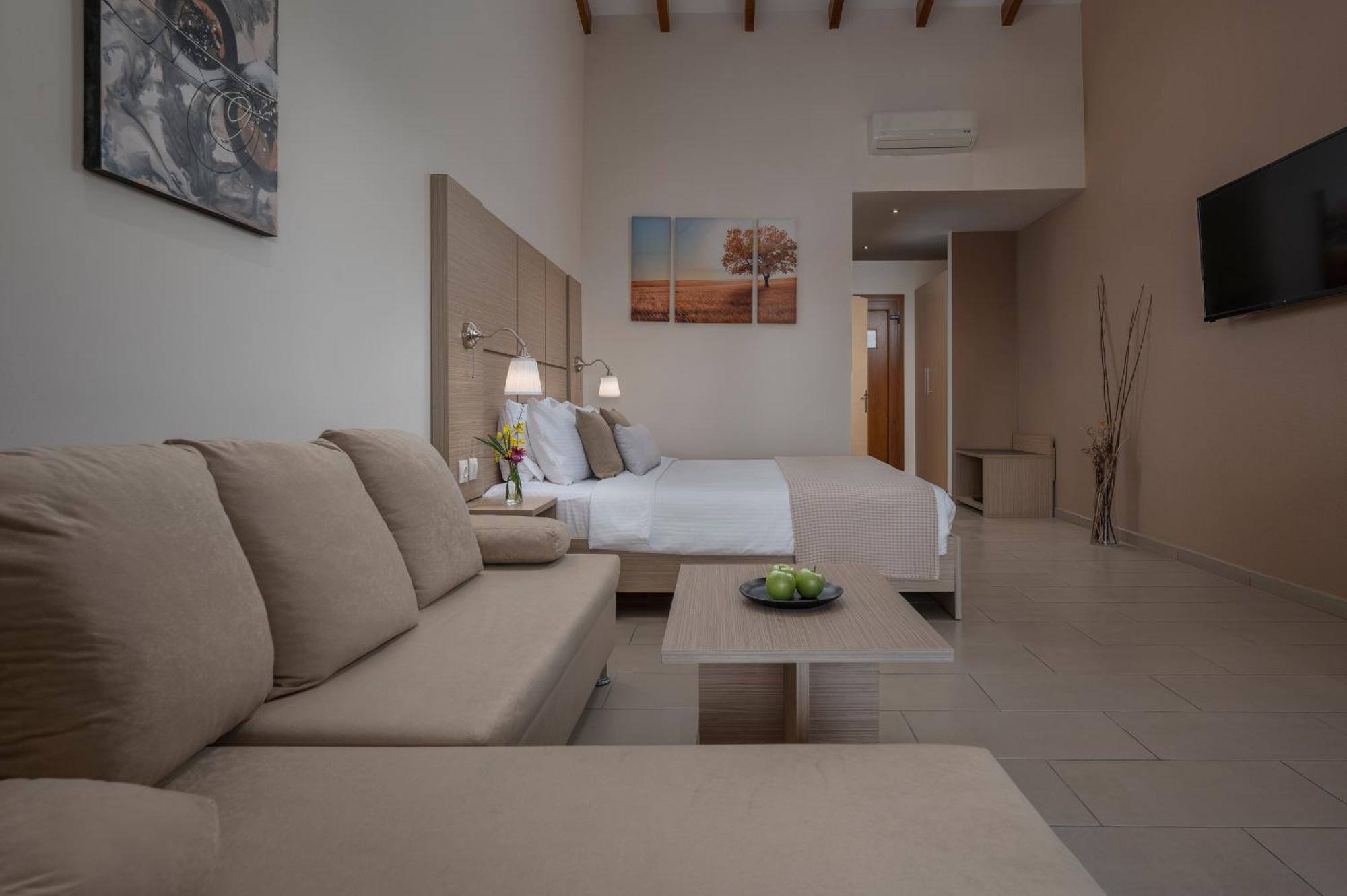 Alia Palace - Adults Only 16+ Hotel 5*