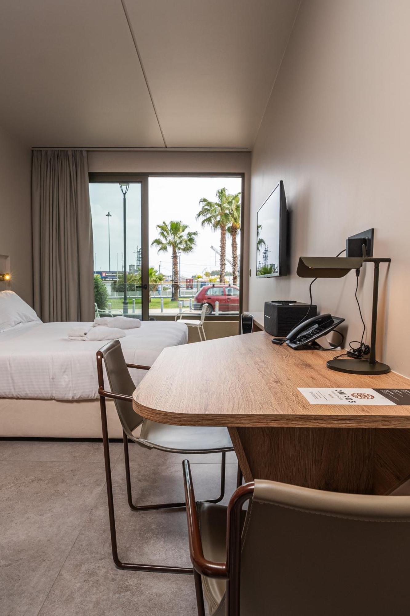 Oniros Residences 3*