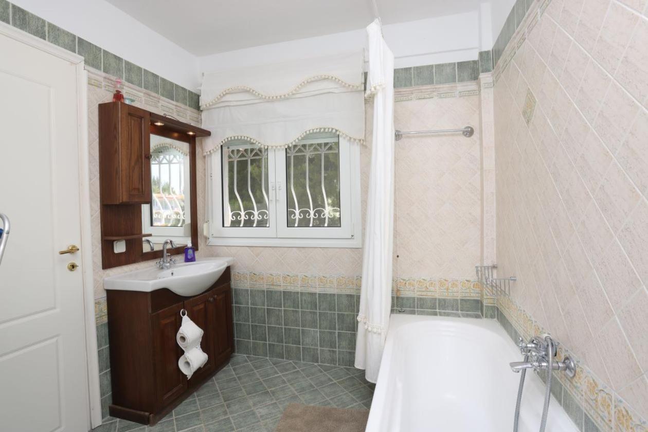 Amazing Sea View Maisonette Sea La Vie