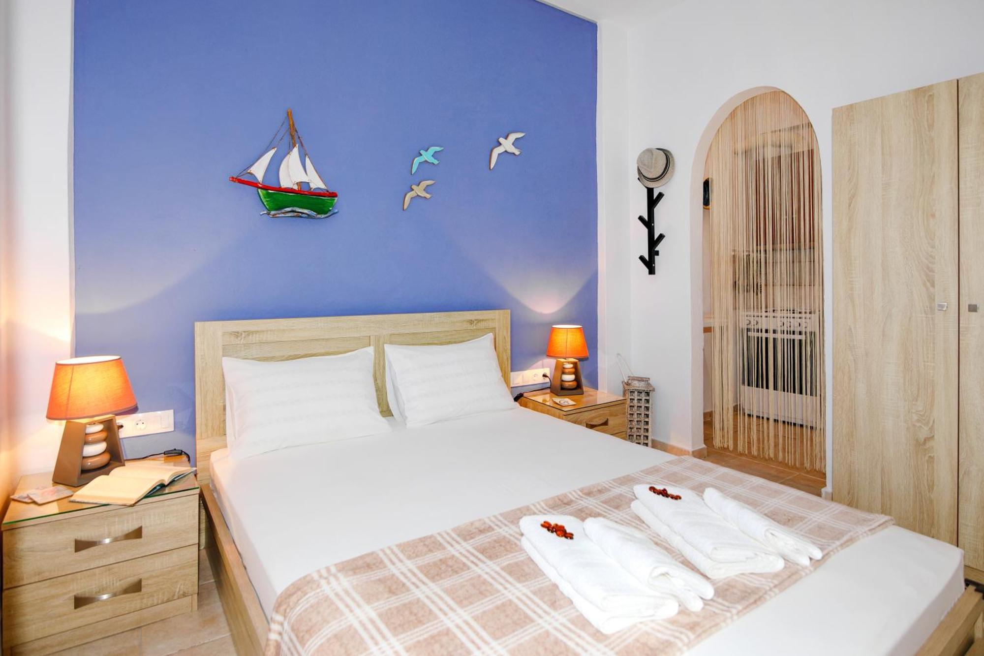 Aparthotel Thea *