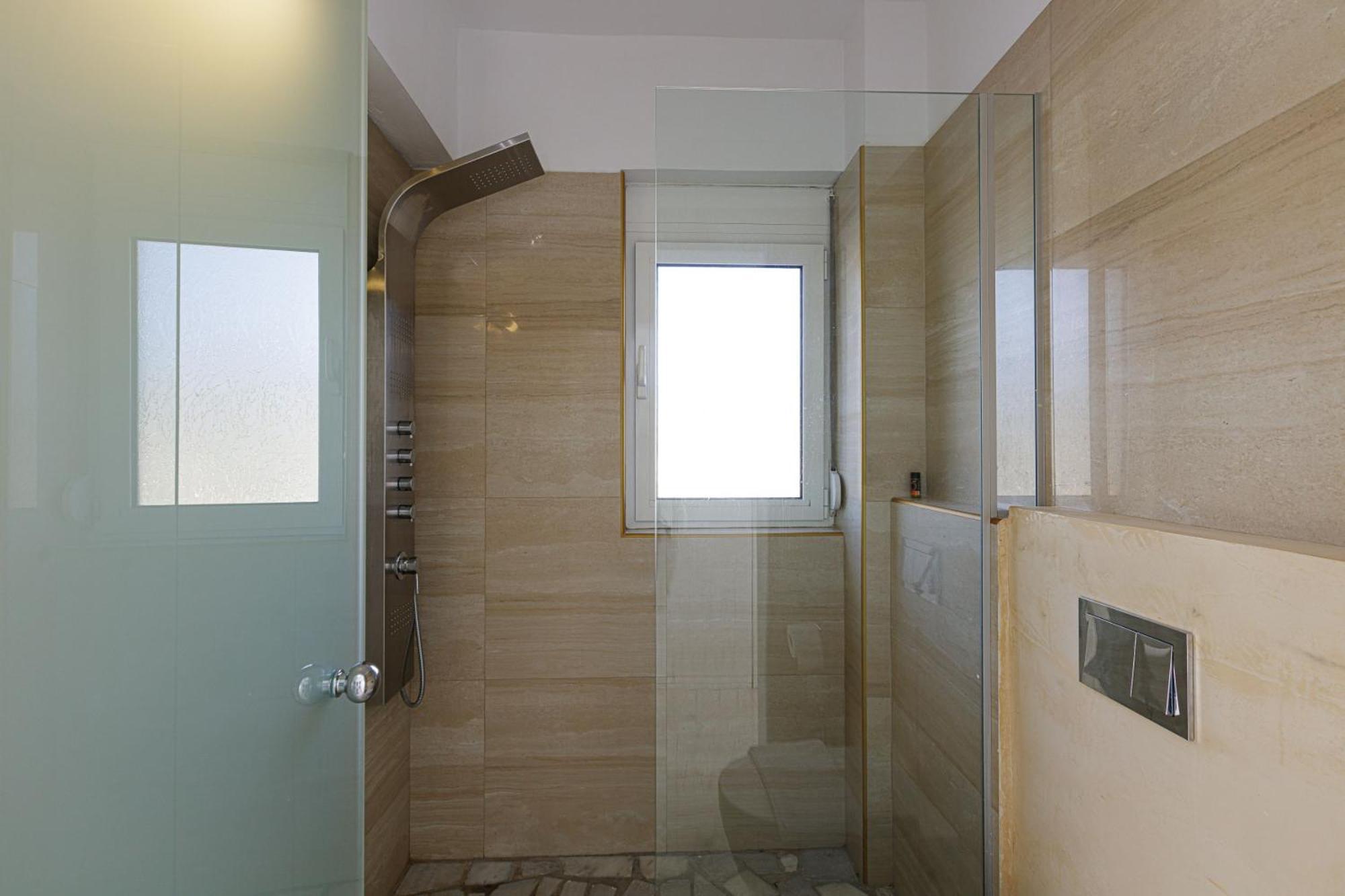Cristal Villa *