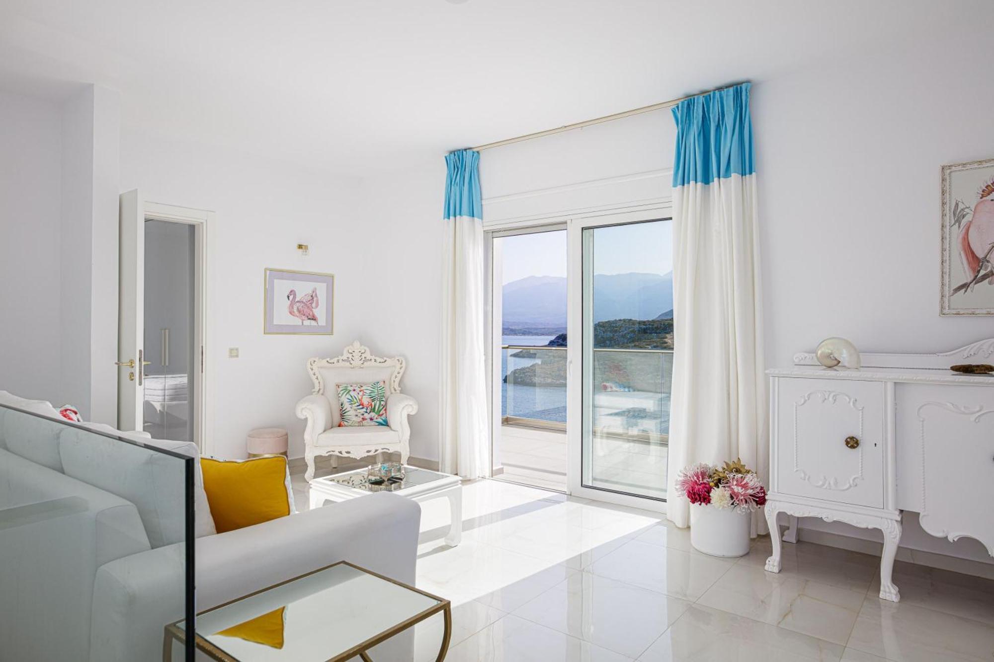 Cristal Villa