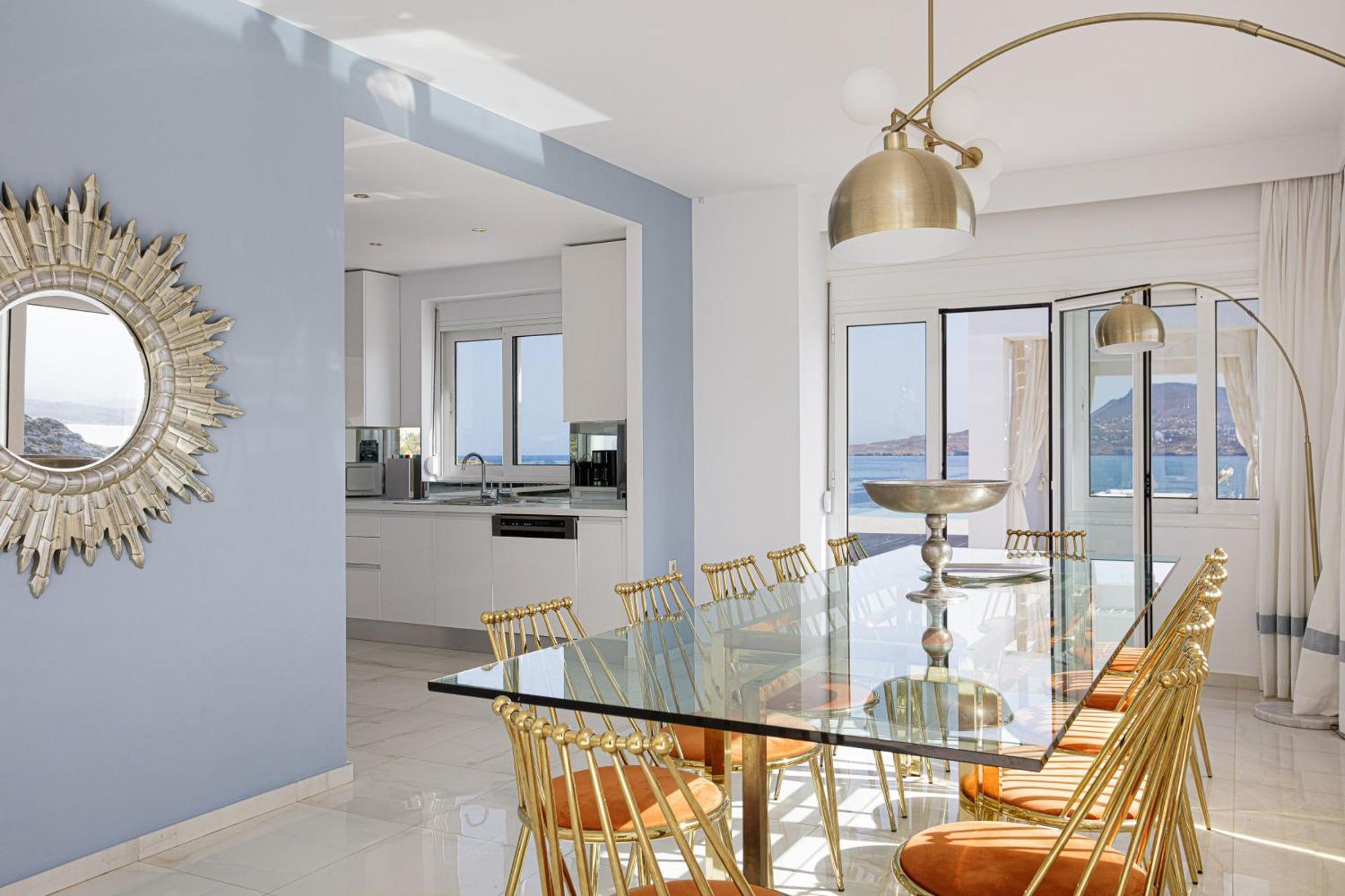 Cristal Villa *