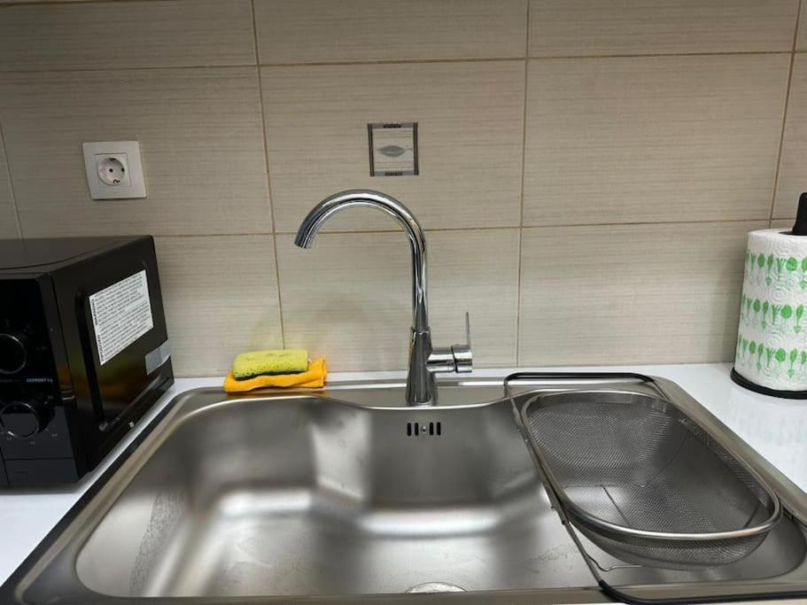 Apartment Quiet Simple Brand New Luxury By The Sea *