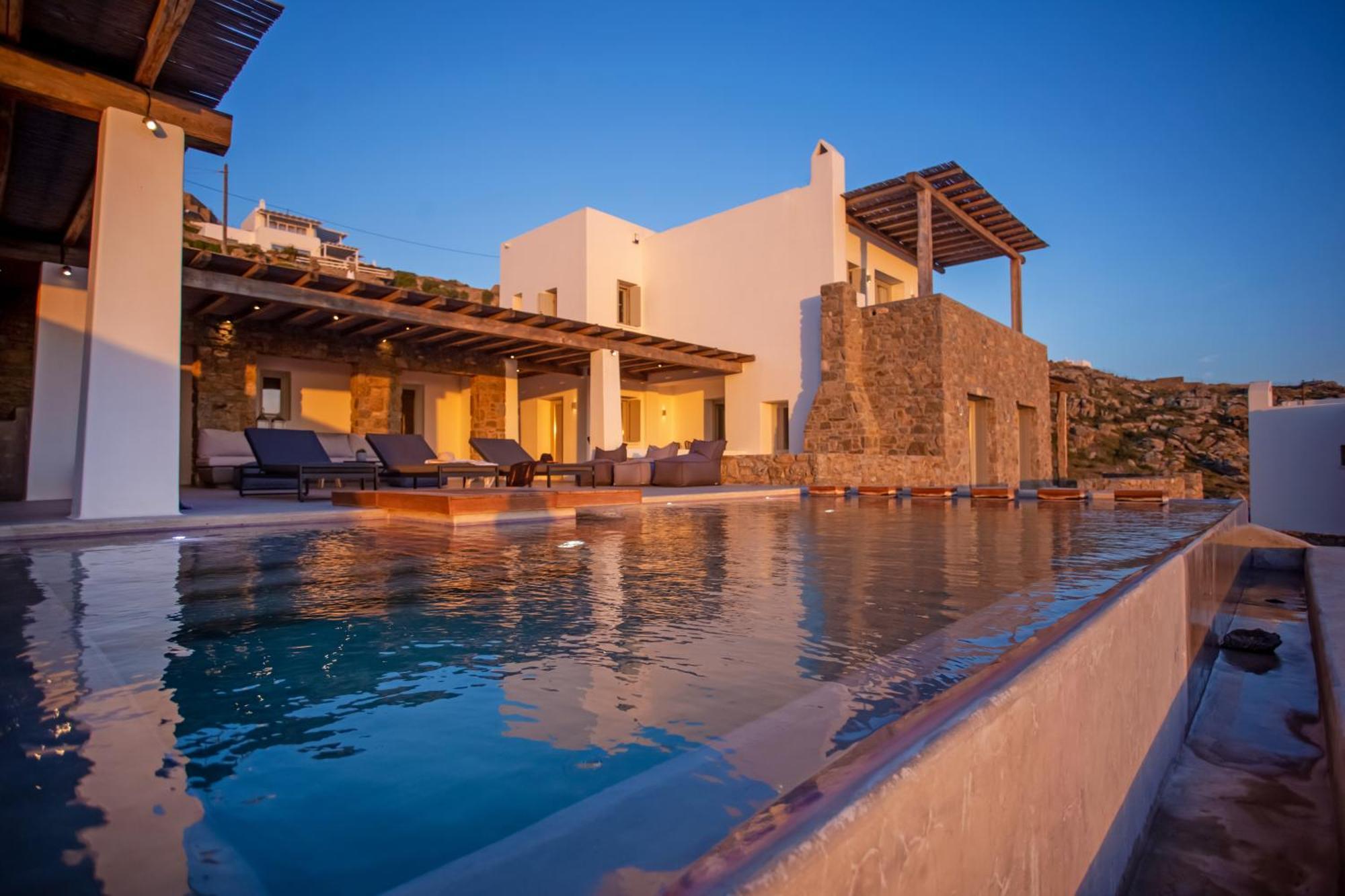 Aura Seaview Sunset Pool W Night Security Guard - Six Bedrooms Villa *