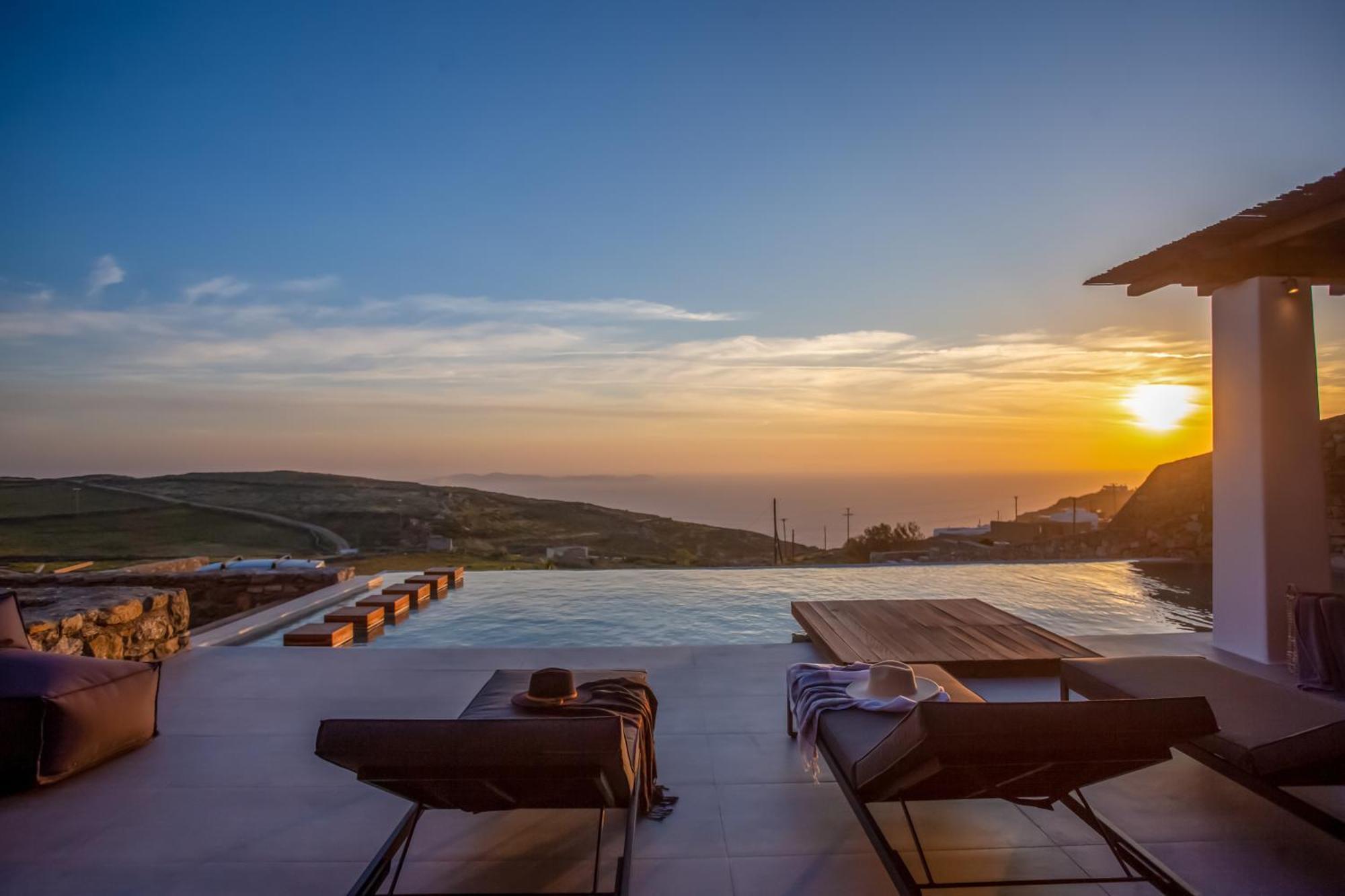 Aura Seaview Sunset Pool W Night Security Guard - Six Bedrooms *