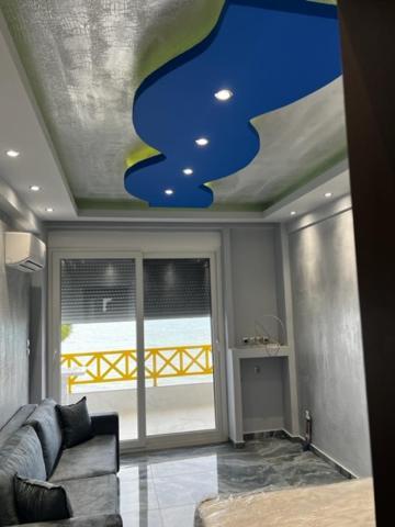 Apartment Luxury First Line By Makhome Hanioti